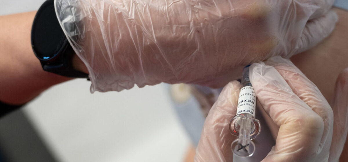 Vaccination - « Une Infection Imprévisible et Brutale : La Vaccination Essentielle Contre les Méningocoques »