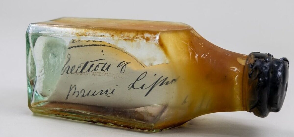 Tasmanie - Un Lien Direct Avec Le Passé Maritime De La Tasmanie : Une Lettre De 122 Ans Découverte Dans Une Bouteille En Australie