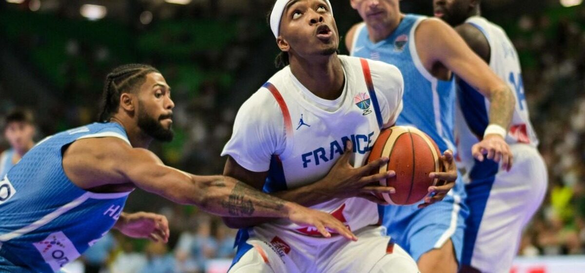 match - Grèce - France (77-92) : Comment Les Bleus Renforcent Leur Confiance Avant Leur Dernier Match De Préparation