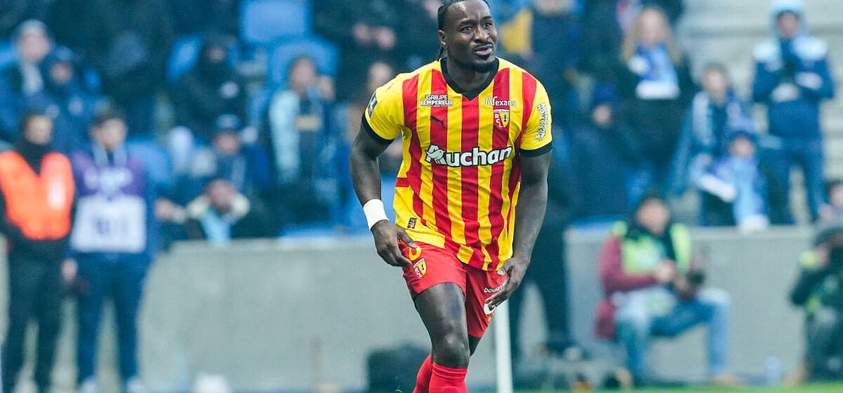 attaquant - Mercato : L’ancien attaquant lensois Mbala Nzola s'apprête à rebondir à Pise