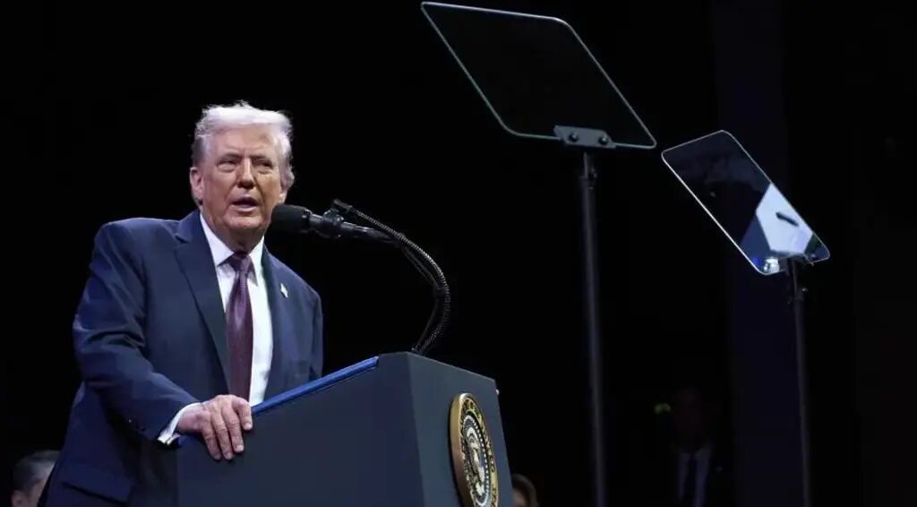 Trump - Les Tropiezos, Retrocesos et Fracas de Trump : La Guerre qui "Termine en 24 Heures", Alaska et les Menaces Vides