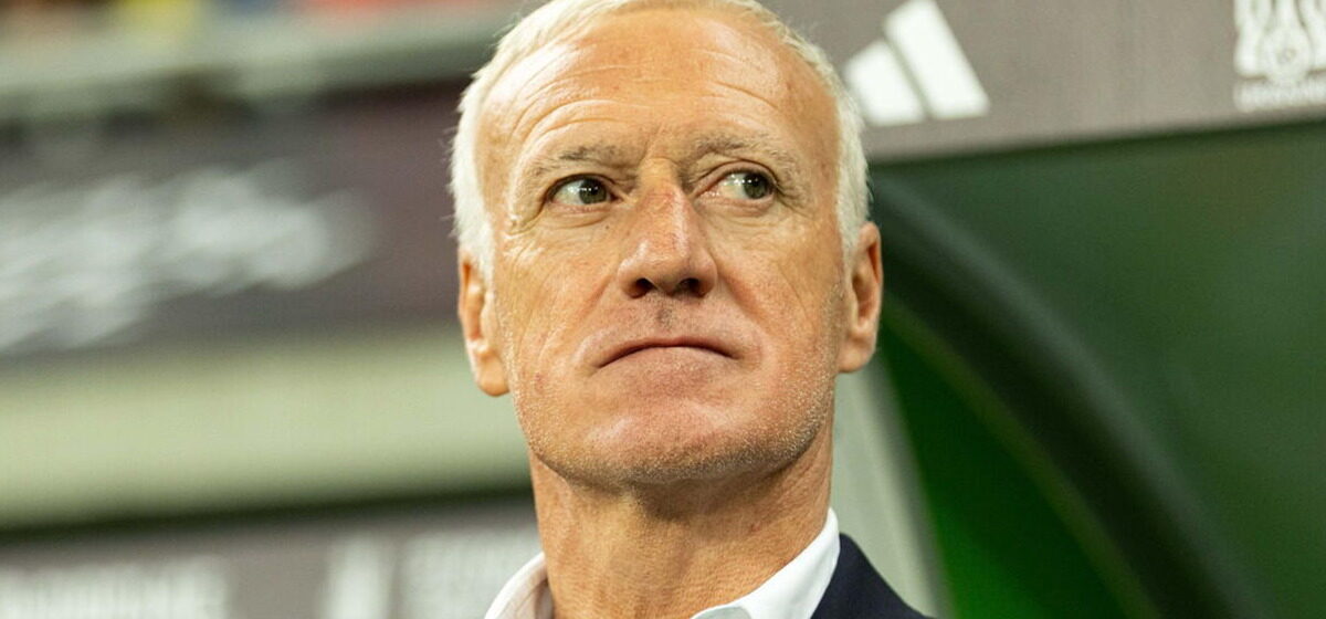 Dembélé - « Il n’y avait pas de risque » : Deschamps se défend après la blessure de Dembélé lors d'Ukraine-France