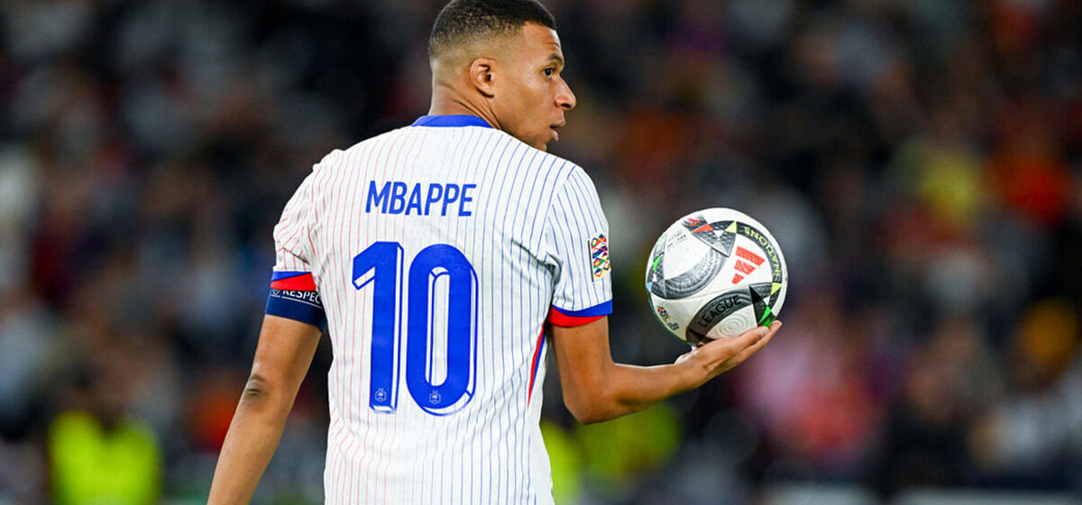 Mondial - Ukraine - France : Les Bleus commencent les qualifications pour le Mondial 2026, suivez la rencontre !