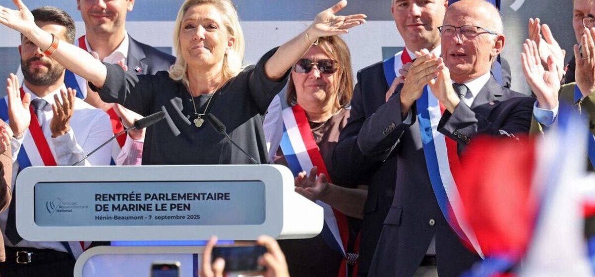 dissolution - Marine Le Pen appelle à la dissolution, prête à « se sacrifier » pour « l'alternance » au gouvernement
