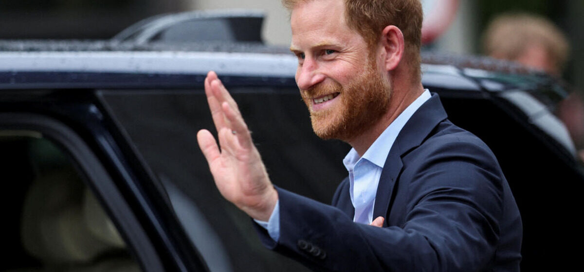 prince - Il a « adoré » sa visite : le prince Harry quitte le Royaume-Uni après avoir revu son père, le roi Charles III.