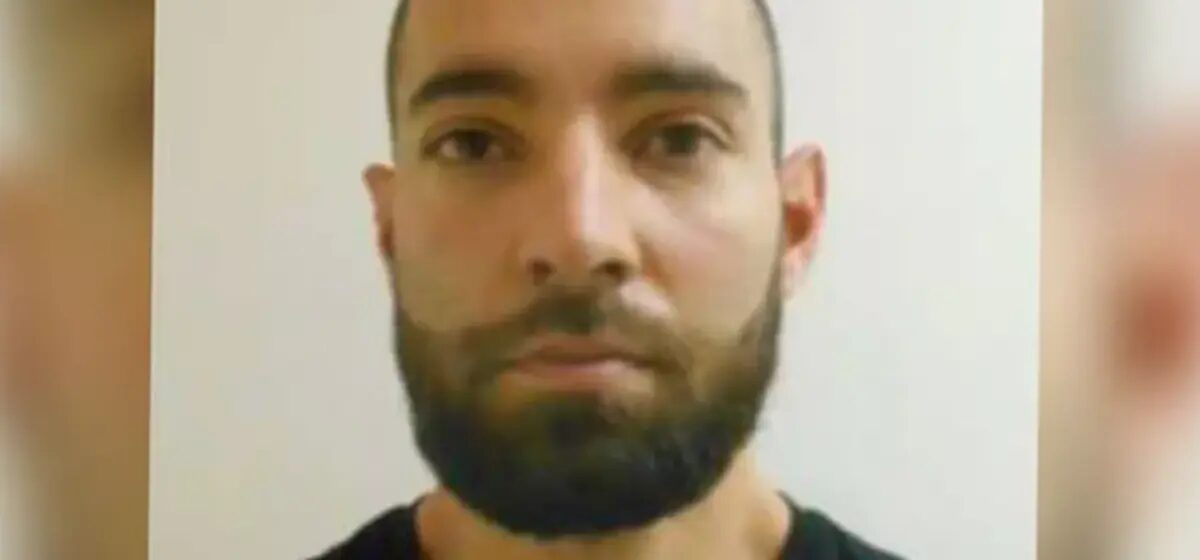 policier - Arnaud Bonnefoy, ancien policier, condamné à 22 ans de réclusion pour avoir étranglé sa compagne