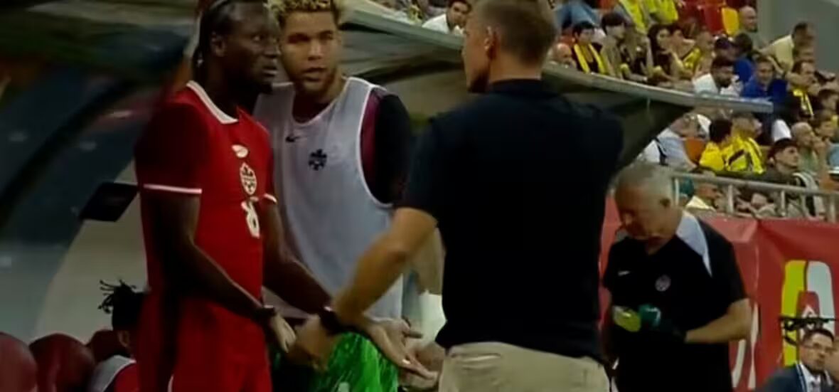 Coupe - La querelle de Koné-marsch : un élément essentiel du processus d'apprentissage de l'équipe masculine canadienne en vue de la Coupe du Monde 2026