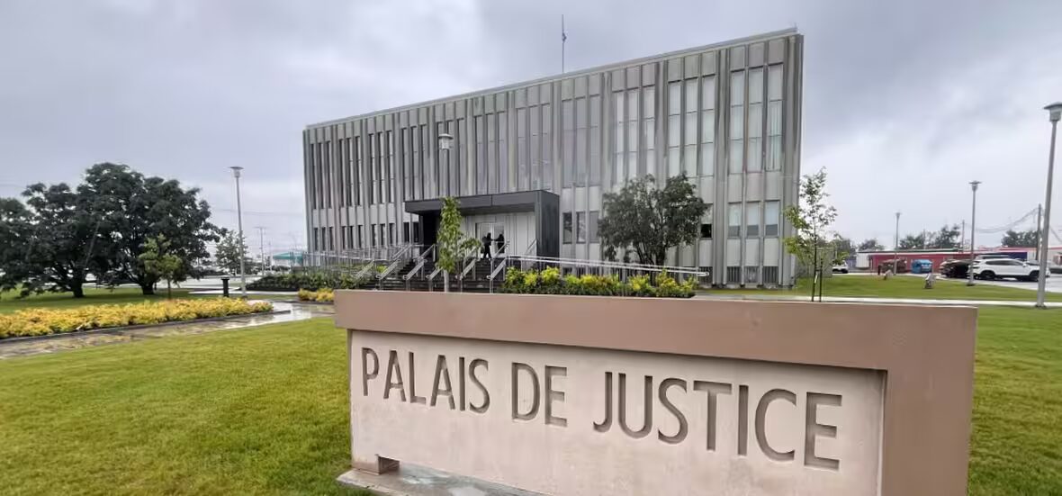 tueur - Un homme accusé d'avoir tué le tueur en série Robert Pickton plaidera coupable