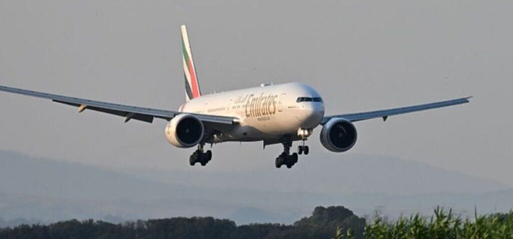 Boeing - Boeing Fait Face à 5 milliards de dollars de Pénalités en Raison du Retard de Son Nouveau Jet