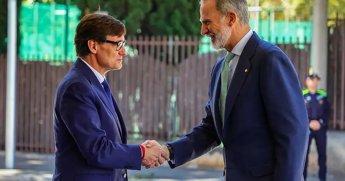 roi - Le roi Felipe VI appelle au respect des institutions car "elles portent la paix, la stabilité, la concorde et le progrès"