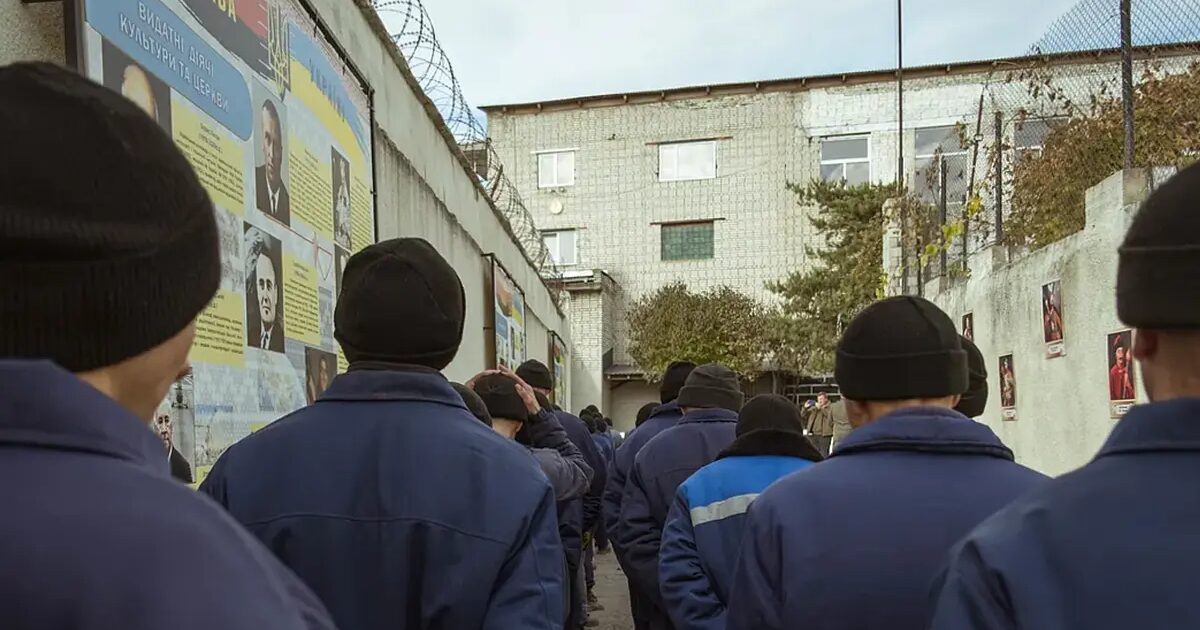 Mercenaires - El Mundo : Les Mercenaires Cubains de Poutine Capturés en Ukraine : "La Russie Nous Traite Comme des Marchandises"