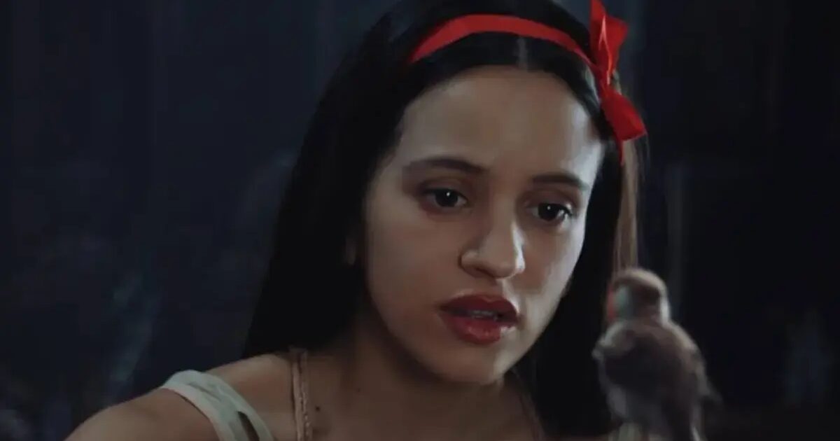 Rosalía - Madre Mía, Rosalía, que se passe-t-il ?