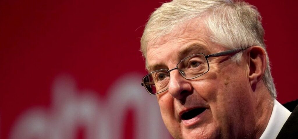 Budget - Des Couperes de Dépenses Menacent au Pays de Galles si le Budget de Drakeford Échoue au Senedd