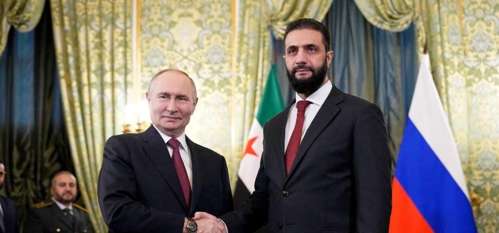 Poutine - La rencontre de Sharaa avec Poutine à Moscou : un premier échange depuis la chute d'Assad