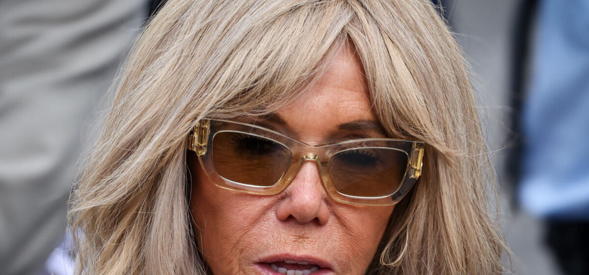 Brigitte - Rumeurs transphobes : « Humour », « Esprit Charlie »... Au tribunal, les harceleurs présumés de Brigitte Macron persistent et signent