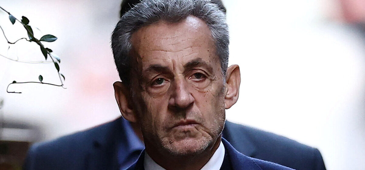 prison - Nicolas Sarkozy en prison : Deux policiers responsables de la sécurité de l'ex-président logés dans une cellule voisine