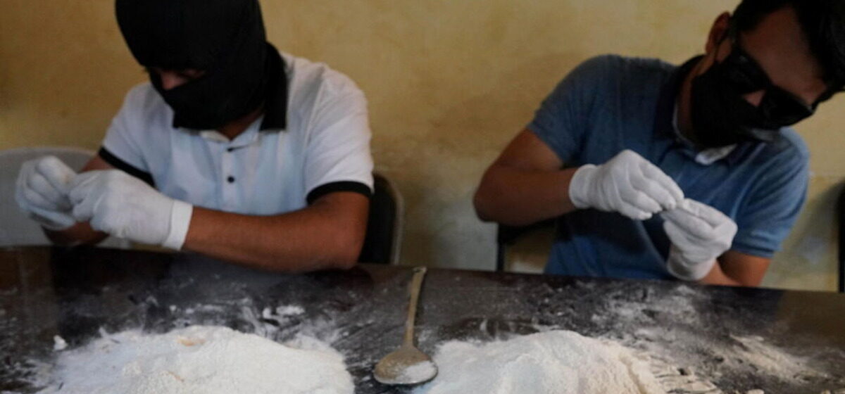 méthamphétamine - Près d'un milliard de dollars de méthamphétamine : la saisie record de drogues en mer d'Oman par le Pakistan