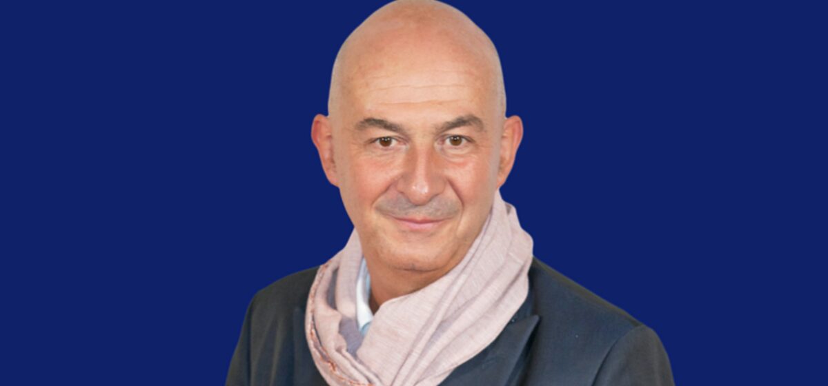 France - La France Se Dirige Dans la Mauvaise Direction