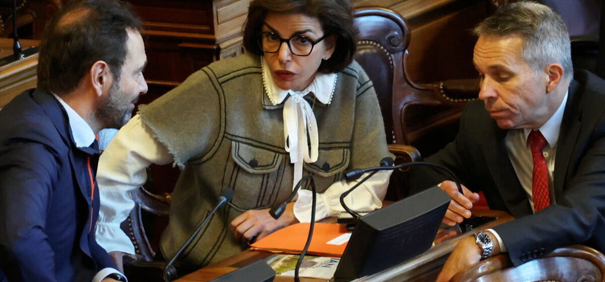 dette - « Vous avez plongé Paris dans la crise » : Rachida Dati et la droite s'inquiètent de la dette de la ville