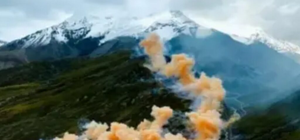 Chine - La Chine renvoie des responsables à la suite du spectacle de feux d'artifice d'Arc'teryx au Tibet