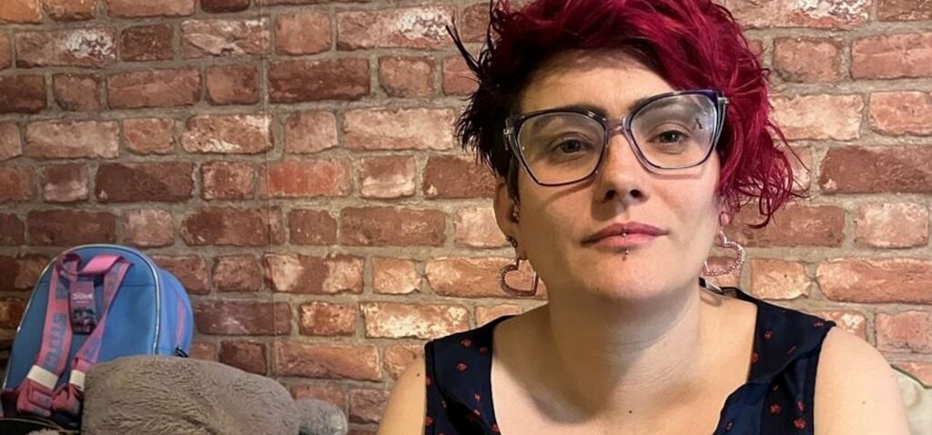 paiement - « J'utilise le paiement échelonné pour les courses et autres essentiels. Je suis endetté de 3 000 £ »