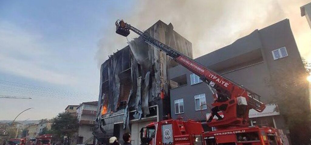 parfums - Incendie dans un entrepôt de parfums en Turquie : six morts