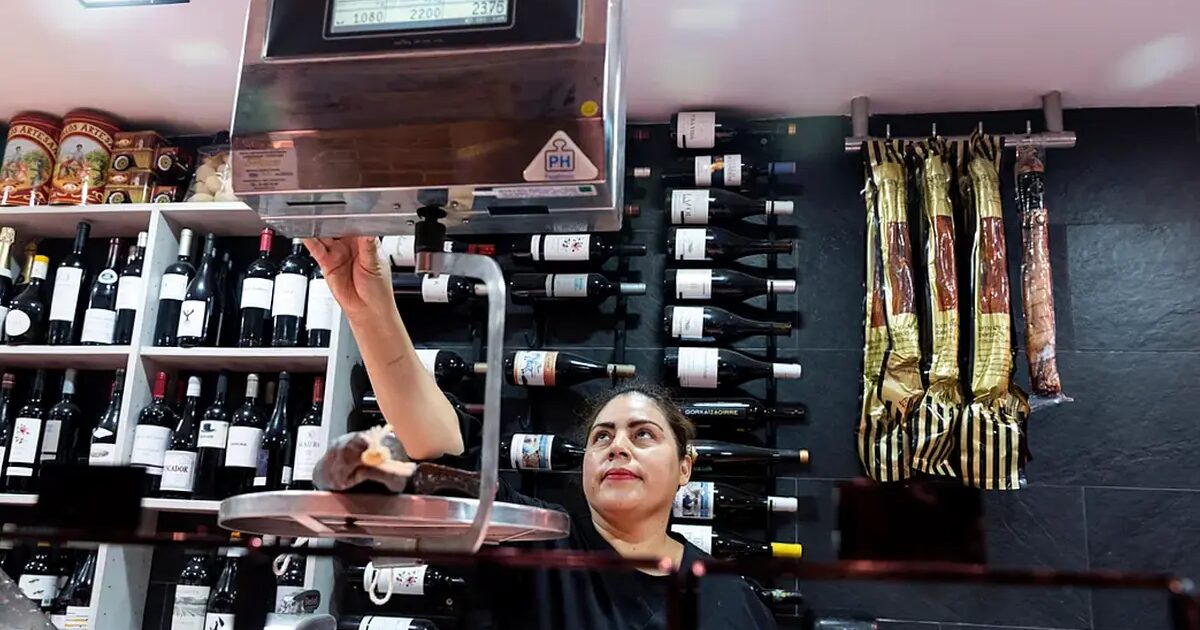 Verifactu - Compte à rebours pour Verifactu, la nouvelle norme de facturation avec Hacienda à partir du 1er janvier : "le problème est pour les petites entreprises"