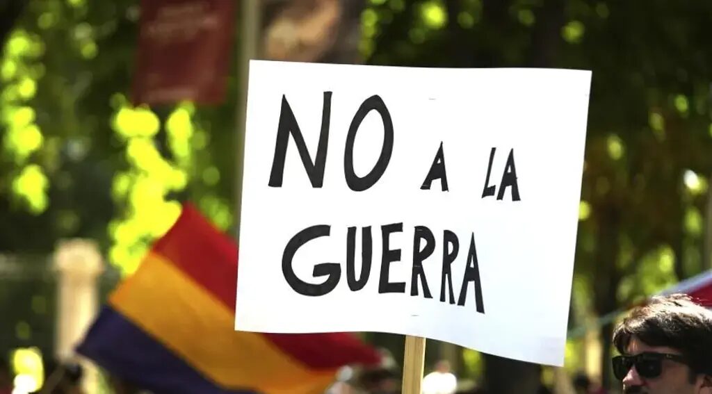 Espagnols - Deux Espagnols sur trois estiment que l'Espagne pourrait entrer en guerre dans les années à venir.