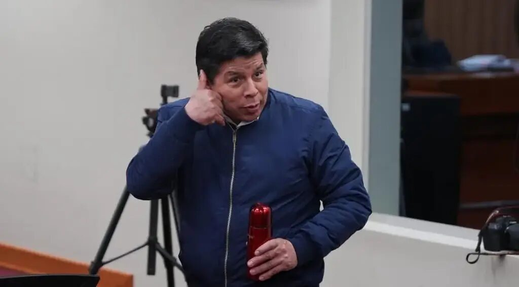 président - L'ancien président péruvien Pedro Castillo condamné à 11 ans de prison pour sa tentative de coup d'État ratée en 2022