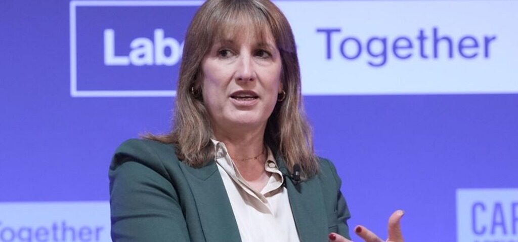 imposition - Reeves devrait abandonner ses projets d'augmentation du taux d'imposition sur le revenu