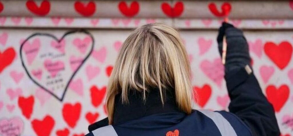 Covid - Le Royaume-Uni a agi 'trop peu, trop tard', entraînant des milliers de décès supplémentaires dus au Covid, selon l'enquête