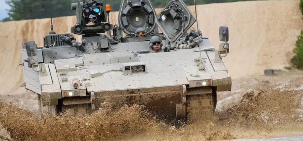 Véhicules - L'Armée Suspend L'Utilisation Des Véhicules Ajax Après Des Malaises Chez Des Soldats