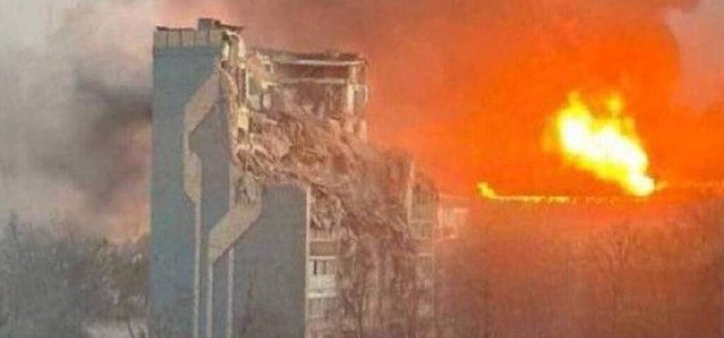 attaque - Neuf morts dans l'attaque russe en Ukraine occidentale, affirme Zelensky