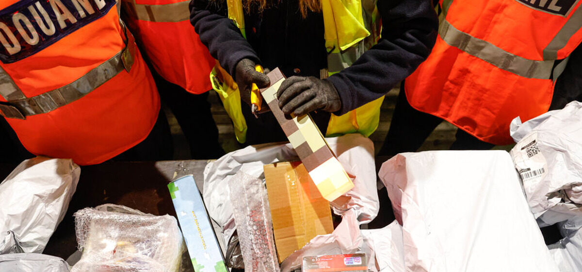 Taxe - Les Députés Valident L'Instaurations D'une Taxe De Deux Euros Sur Les « petits Colis »