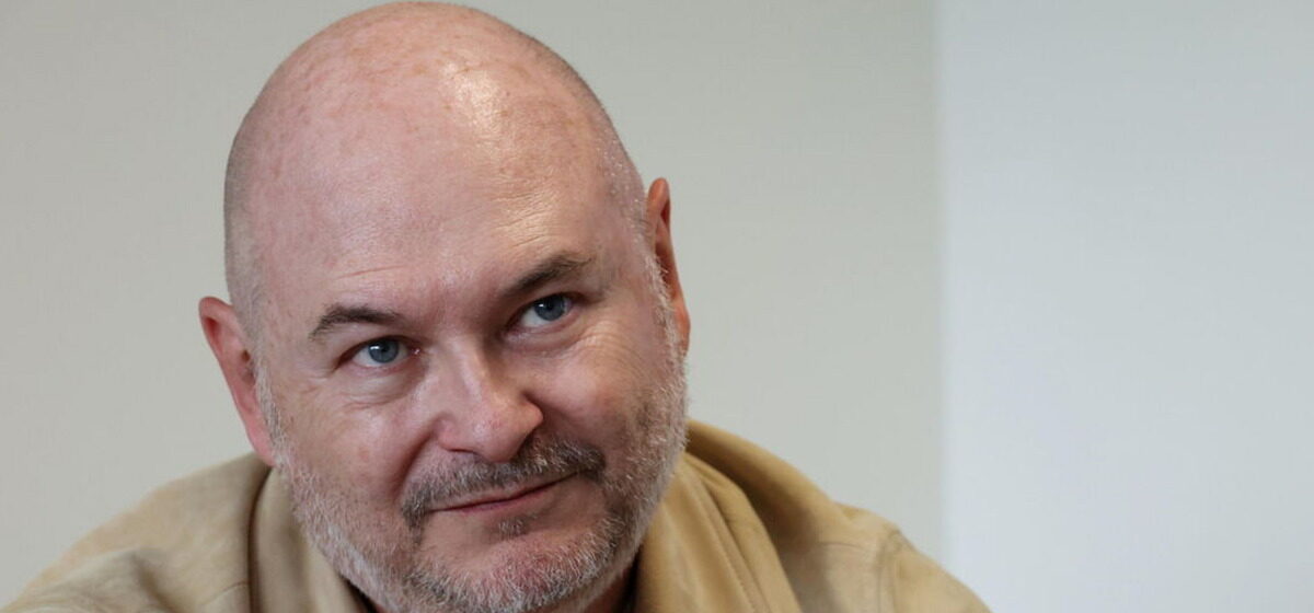 Cauet - Affaire Cauet : L’animateur et sa compagne portent plainte après la fuite de données personnelles les mettant en danger