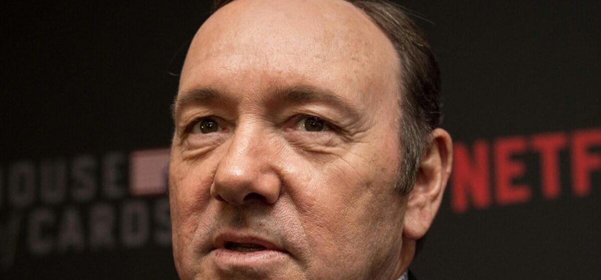 procès - Nouveau procès imminent pour l’acteur Kevin Spacey, accusé d’agressions sexuelles par trois hommes