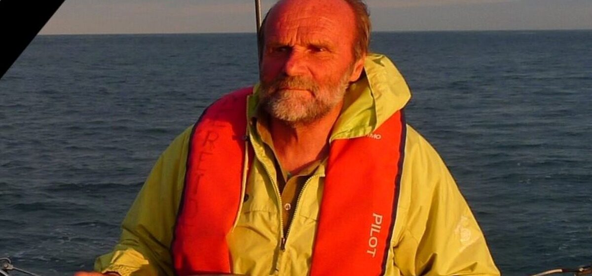 prêtre - Le corps du prêtre Jean-Marie Petitclerc, condamné en octobre pour « voyeurisme », retrouvé sur une plage du Calvados