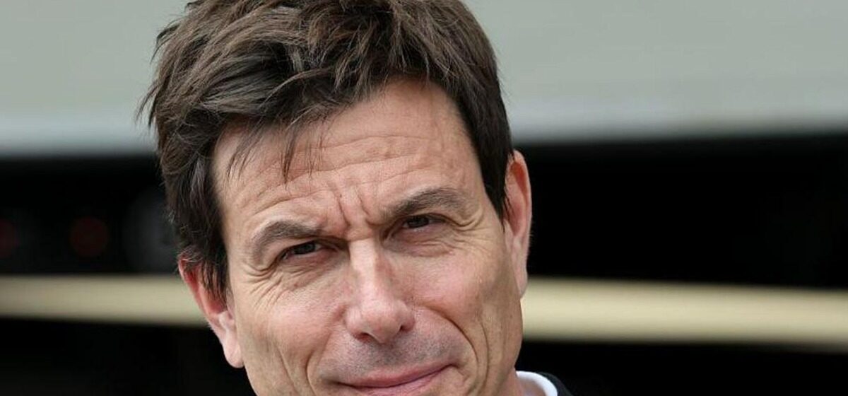 Mercedes - Wolff cède une participation de 230 millions de livres, valorisant Mercedes F1 à 4,6 milliards de livres