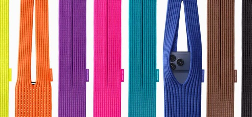 portefeuille - 220 £ « pour une chaussette déchirée » : le nouveau portefeuille de l'iPhone d'Apple ridiculisé en ligne