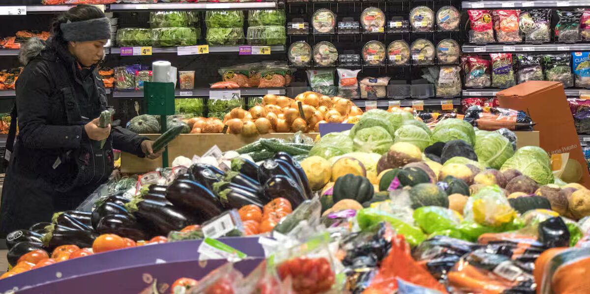 aliments - L'augmentation du coût des aliments modifie les habitudes alimentaires des Canadiens, selon un sondage