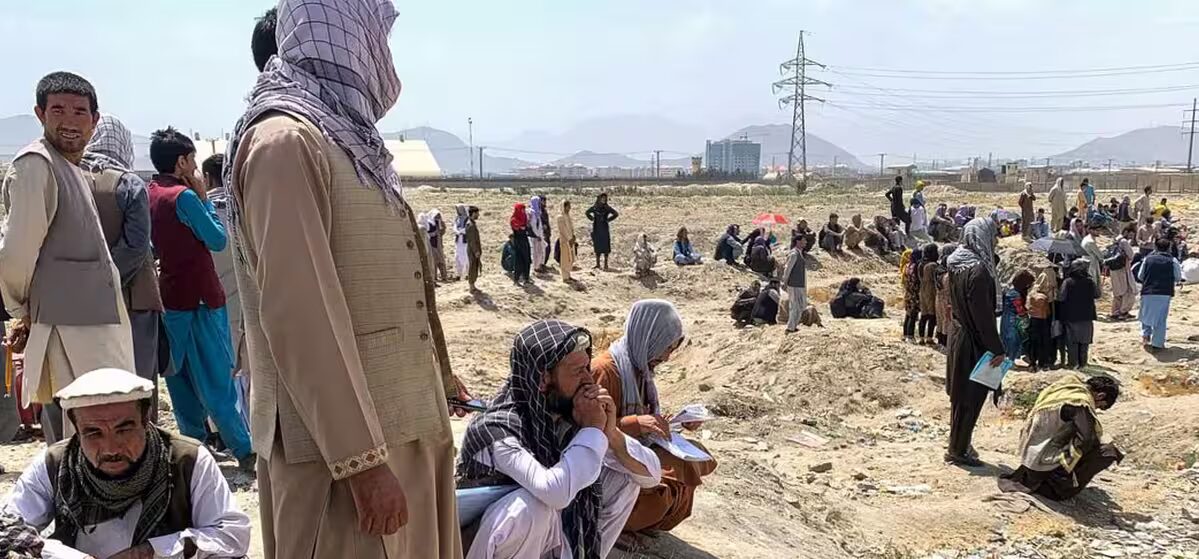 Maison - Pourquoi la Maison Blanche impute la fusillade de la Garde nationale à un programme ayant permis l'arrivée de ressortissants afghans aux États-Unis ?