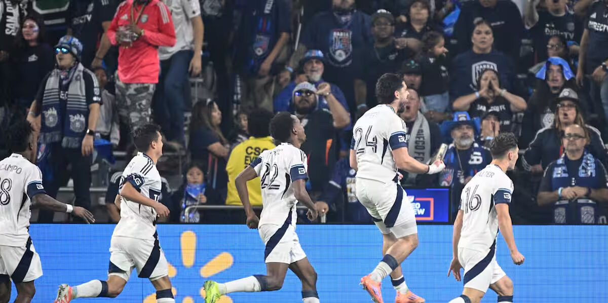Vancouver - Les Vancouver Whitecaps se dirigent vers la finale de la MLS Cup pour la première fois de l'histoire du club