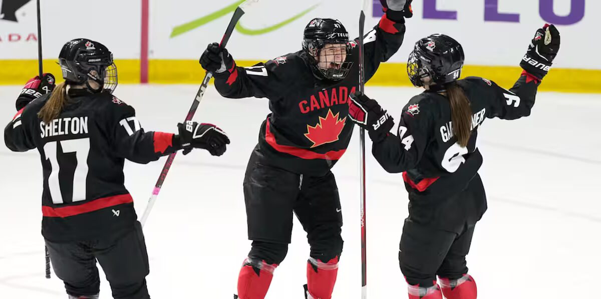 joueuses - 25 joueuses qui représenteront le Canada lors des matchs de préparation essentiels pour le hockey féminin aux Jeux Olympiques
