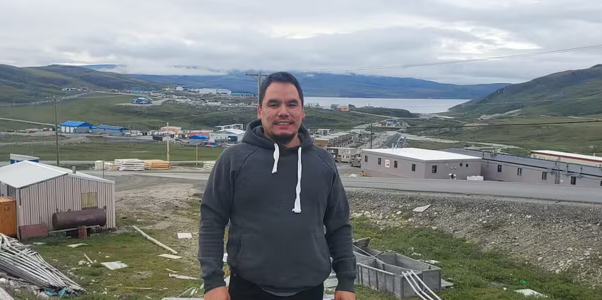 police - Perte d'espoir : Il a quitté la police de Nunavik, et des années plus tard, beaucoup se sentent encore abandonnés par les forces de l'ordre.