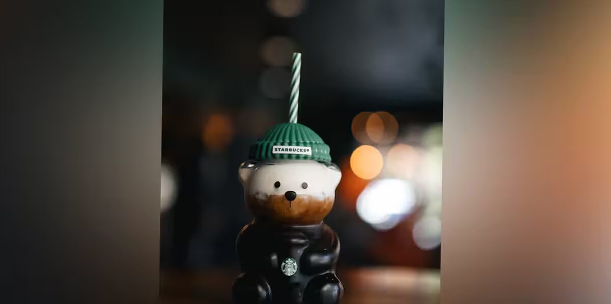 Starbucks - Starbucks présente ses excuses pour le drame des tasses en forme d'ours. Quelle est l'origine de la frénésie des 'bearista' ?