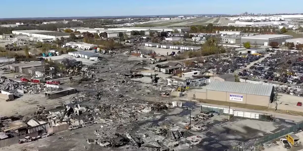FedEx - FedEx Ground renforce ses flottes de cargos aériens MD-11 après l'accident mortel à Louisville, KY