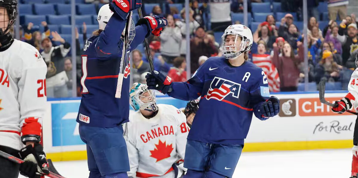 triplé - Knight réalise un triplé alors que les États-Unis dominent le Canada lors du match 2 de la série rivale