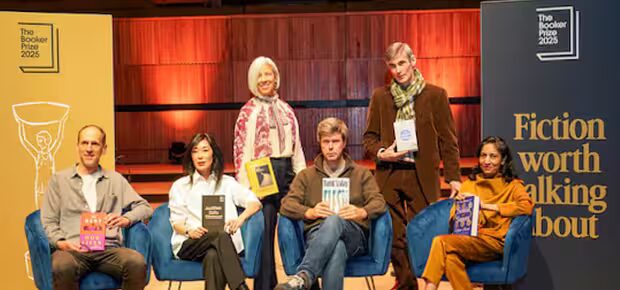 Finalistes - 6 Finalistes Concurrencent Pour le Prisé Booker de Littérature de Fiction