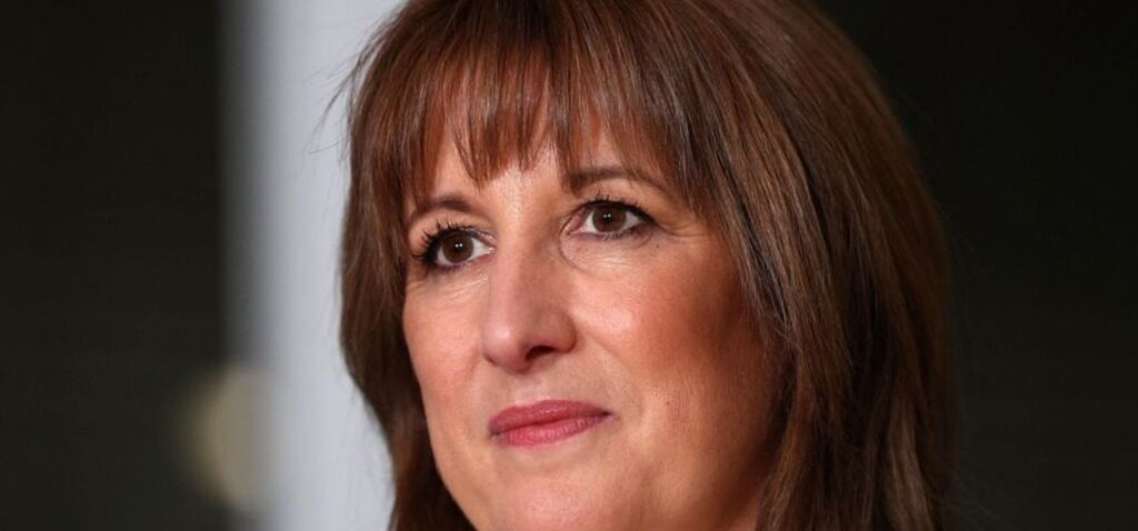 impôts - Des millions de contribuables vont payer plus d'impôts alors que Reeves affirme que le budget s'attaque au coût de la vie