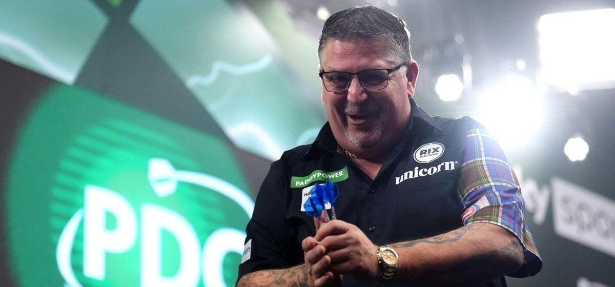 match - Cross établit un lien avec Littler, Anderson remporte un match palpitant